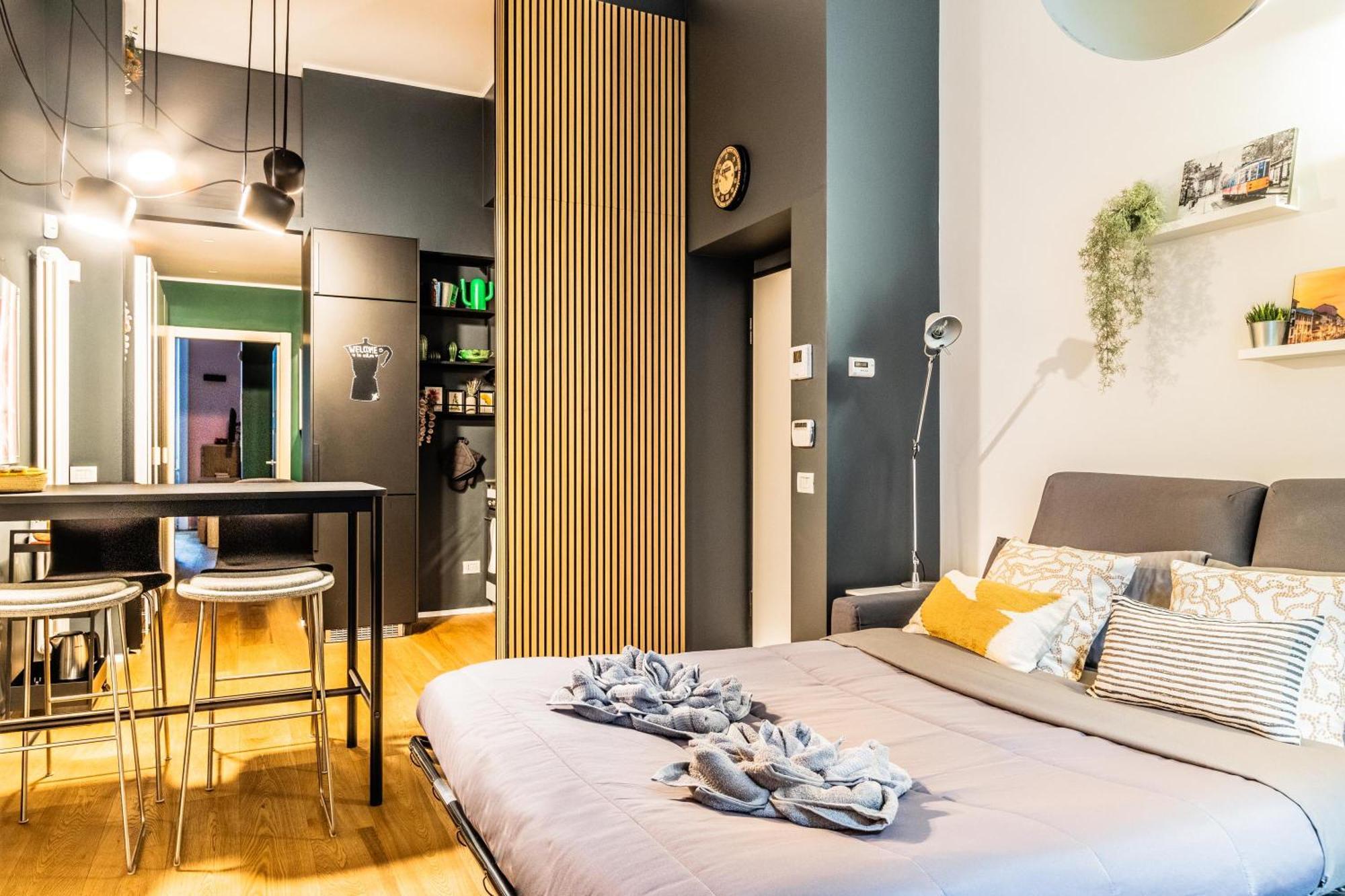 Goldoni House - Duomo 2 K M - Porta Venezia - Linate Appartement Milaan Buitenkant foto